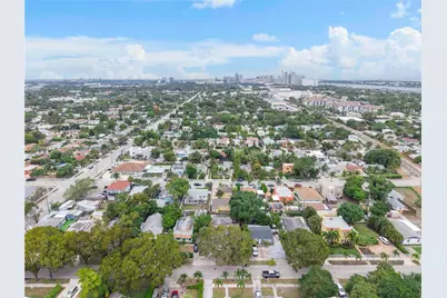 608 El Vedado, West Palm Beach, FL 33405 - Photo 2