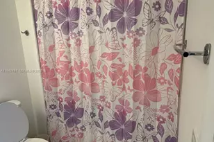 151 SE 1st St, Miami, FL 33131 - Photo 8