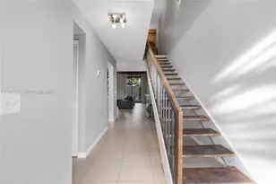 10911 Cedar Ln, Pembroke Pines, FL 33026 - Photo 12