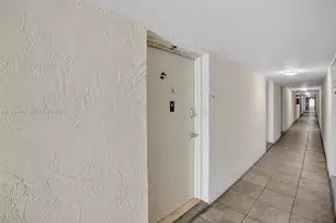 7477 SW 82nd St, Miami, FL 33143 - Photo 32