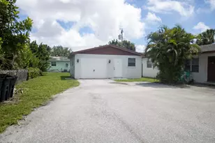 8690 Sunset Dr, Palm Beach Gardens, FL 33410 - Photo 2