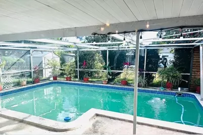 540 NW 108th St, Miami, FL 33168 - Photo 2