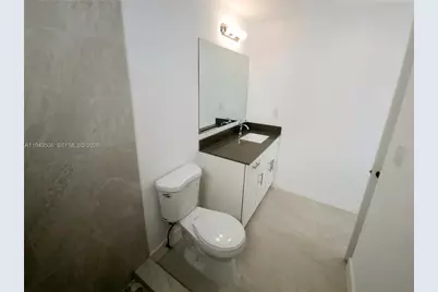 580 NW 34th St #3, Miami, FL 33127 - Photo 8