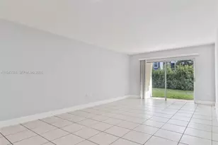 7324 SW 82nd St, Miami, FL 33143 - Photo 4