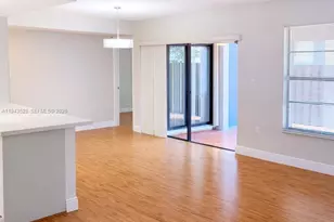 9033 SW 123rd Ct, Miami, FL 33186 - Photo 4