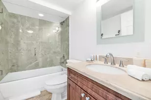 5445 Collins Ave, Miami Beach, FL 33140 - Photo 40