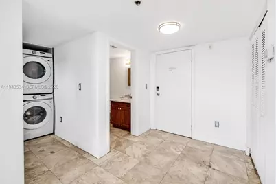 5445 Collins Ave #M9 M10 M11 M12, Miami Beach, FL 33140 - Photo 38