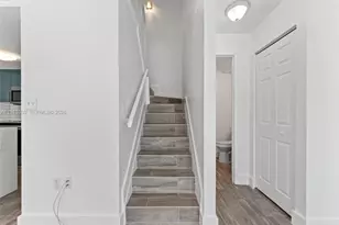 4560 SW 68th Ct Cir, Miami, FL 33155 - Photo 10