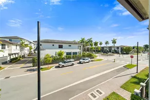 4648 NW 83rd Ave, Doral, FL 33166 - Photo 24