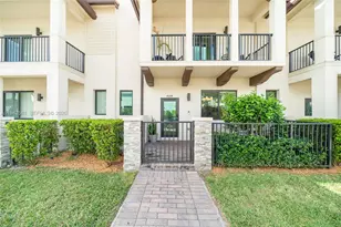 4648 NW 83rd Ave, Doral, FL 33166 - Photo 2