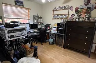 3270 SW 7th St, Miami, FL 33135 - Photo 10