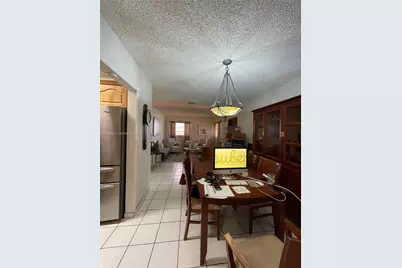 3270 SW 7th St, Miami, FL 33135 - Photo 8