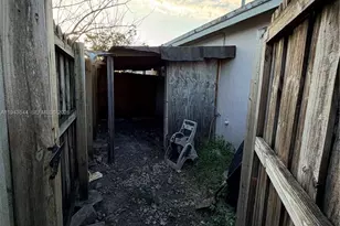 28431 SW 135th Ave, Homestead, FL 33033 - Photo 12