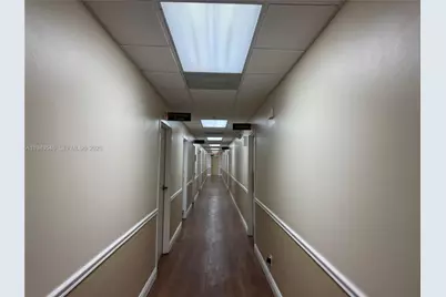 9450 Poinciana Pl #405, Davie, FL 33324 - Photo 30