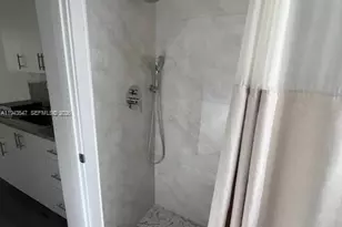 1262 SW 4th St, Miami, FL 33135 - Photo 8