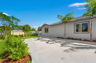 231 NW 3rd Ave, Florida City, FL 33034 - Photo 2