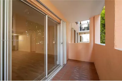 1 Alhambra Cir #203, Coral Gables, FL 33134 - Photo 28