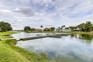 2485 NW 33rd St, Oakland Park, FL 33309 - Photo 18