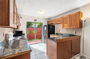 1112 NE 5th Ave, Fort Lauderdale, FL 33304 - Photo 8