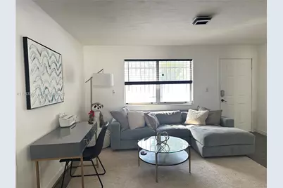 812 NW 55th Ter #812, Miami, FL 33127 - Photo 8