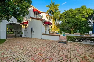 1302 Alhambra Cir, Coral Gables, FL 33134 - Photo 4