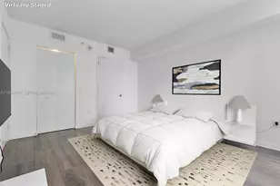 31 SE 6th St, Miami, FL 33131 - Photo 8