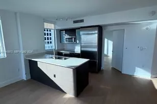 500 Brickell Ave, Miami, FL 33131 - Photo 6