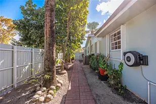 20150 SW 89th Ct, Cutler Bay, FL 33189 - Photo 38