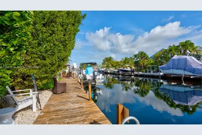 150 Azalea St., Upper Sugarloaf Key, FL 33070 - Photo 2