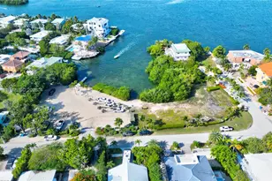 150 Azalea St, Upper Sugarloaf Key, FL 33070 - Photo 44