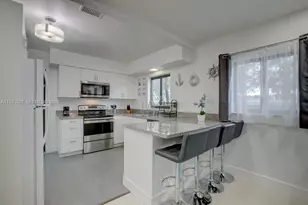 1700 SW 20th St, Fort Lauderdale, FL 33315 - Photo 2