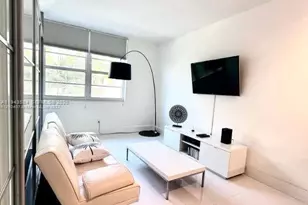 100 Lincoln Rd, Miami Beach, FL 33139 - Photo 16