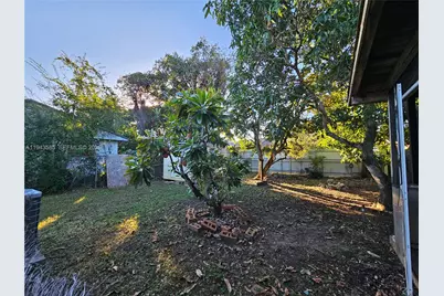 9940 SW 162nd St, Miami, FL 33157 - Photo 18