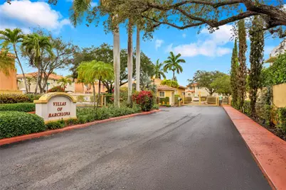 7773 SW 94th Ln, Miami, FL 33156 - Photo 2
