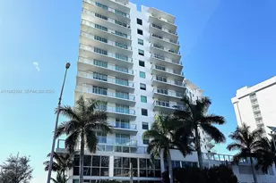 6700 Indian Creek Dr, Miami Beach, FL 33141 - Photo 32