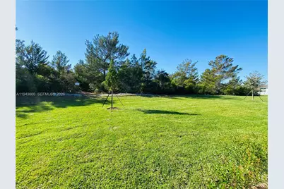 2099 NE Cedar St, Jensen Beach, FL 34957 - Photo 22