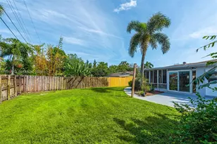 81 NE 47th St, Oakland Park, FL 33334 - Photo 6