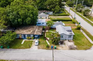438 NW 93rd St, Miami, FL 33150 - Photo 1