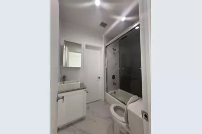 1970 NW 47th Ter #1970, Miami, FL 33142 - Photo 12