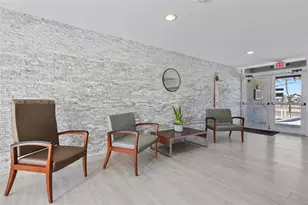 211 S Ocean Dr, Hollywood, FL 33019 - Photo 8