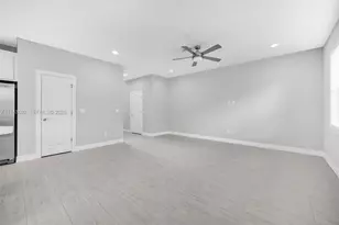 964 Banyan Dr, Hollywood, FL 33021 - Photo 12