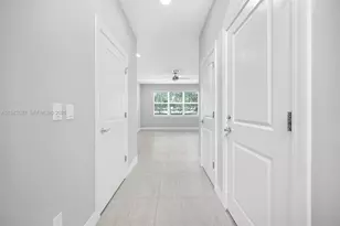 964 Banyan Dr, Hollywood, FL 33021 - Photo 18