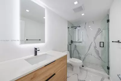 10275 Collins Ave #731, Bal Harbour, FL 33154 - Photo 16