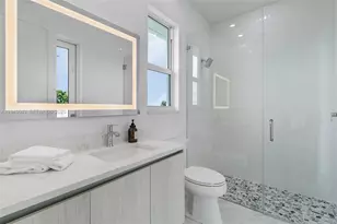 216 Chiquita Blvd, Cape Coral, FL 33993 - Photo 22