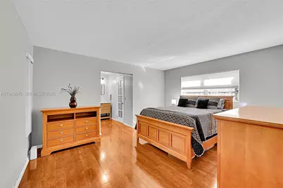 11121 NW 19th St, Pembroke Pines, FL 33026 - Photo 12