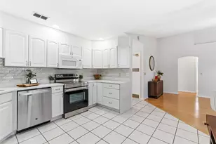 935 Amy Ridge Ct, Kissimmee, FL 34747 - Photo 16