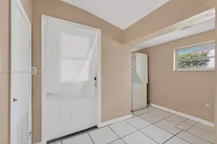 890 NW 35th Ave, Lauderhill, FL 33311 - Photo 10