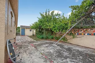 890 NW 35th Ave, Lauderhill, FL 33311 - Photo 28