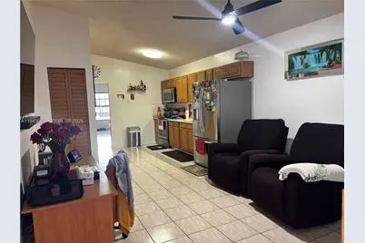 2741 W 74th St, Hialeah, FL 33016 - Photo 4