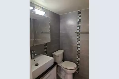 2000 Atlantic Shores Blvd #104, Hallandale Beach, FL 33009 - Photo 8